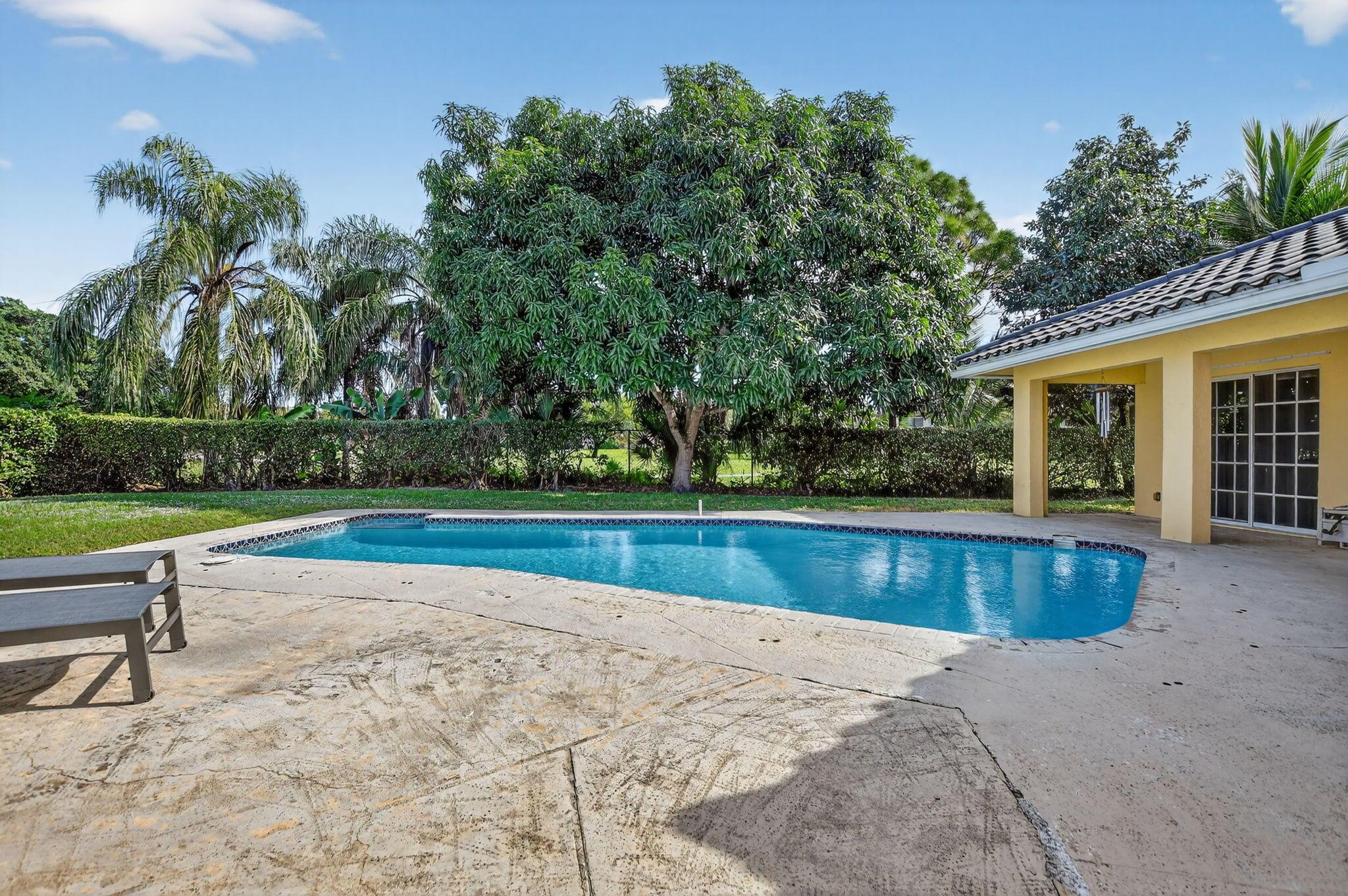 ESCONDIDO AT BOCA RATON 1 - Residential