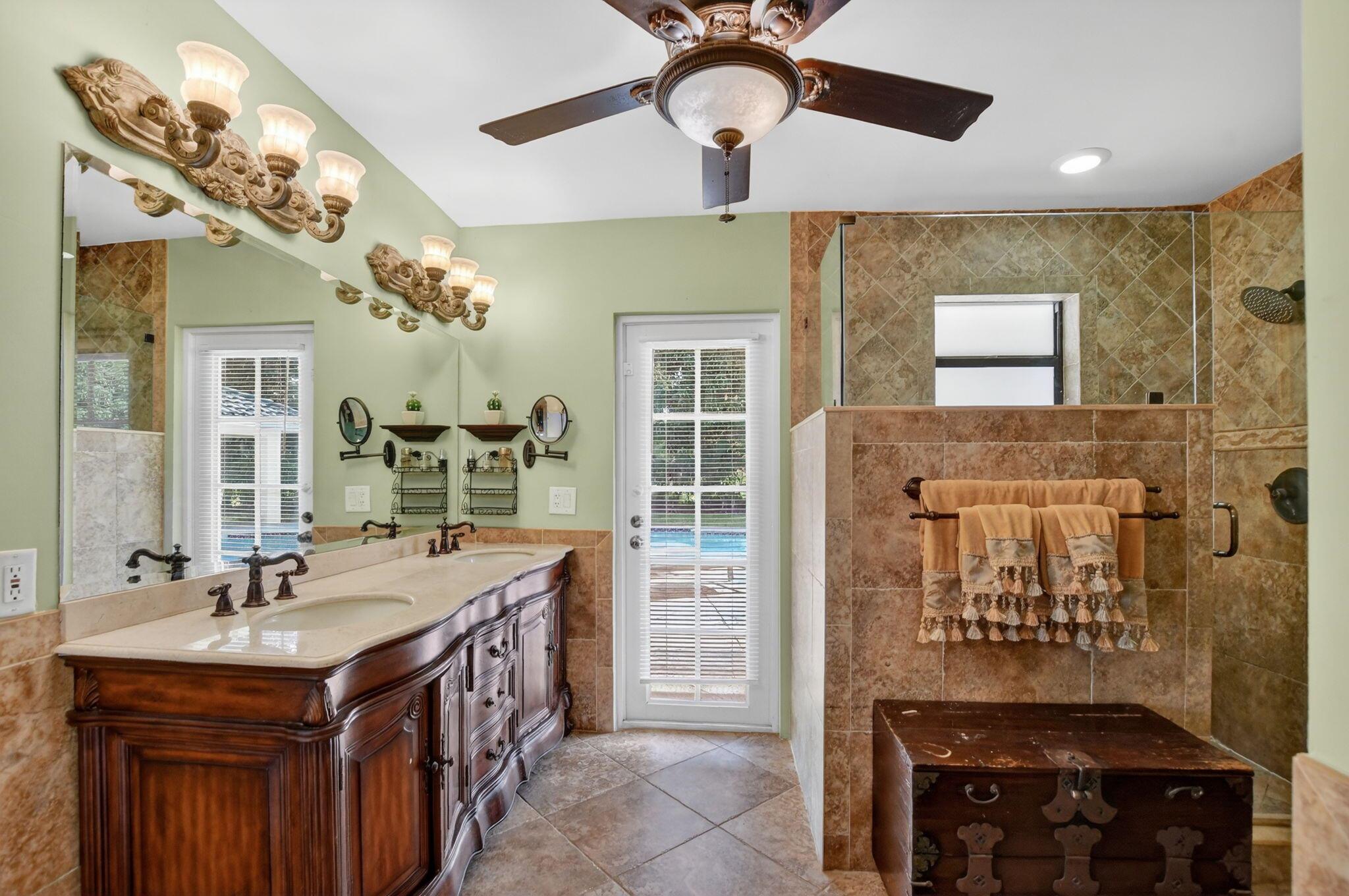 ESCONDIDO AT BOCA RATON 1 - Residential