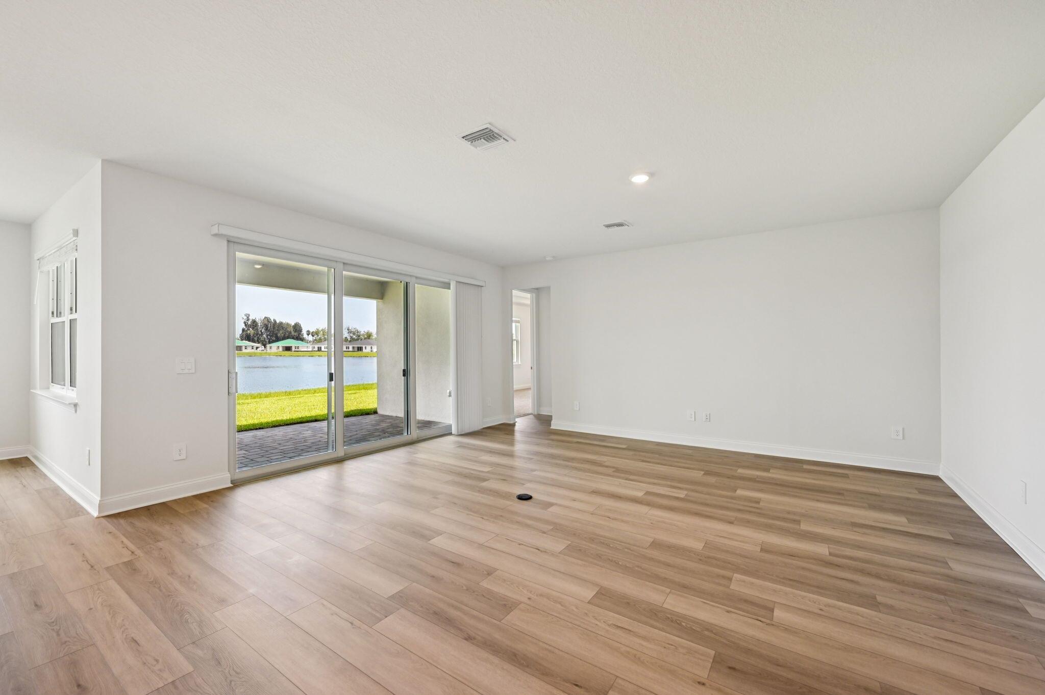 5756 Hampton Park Circle