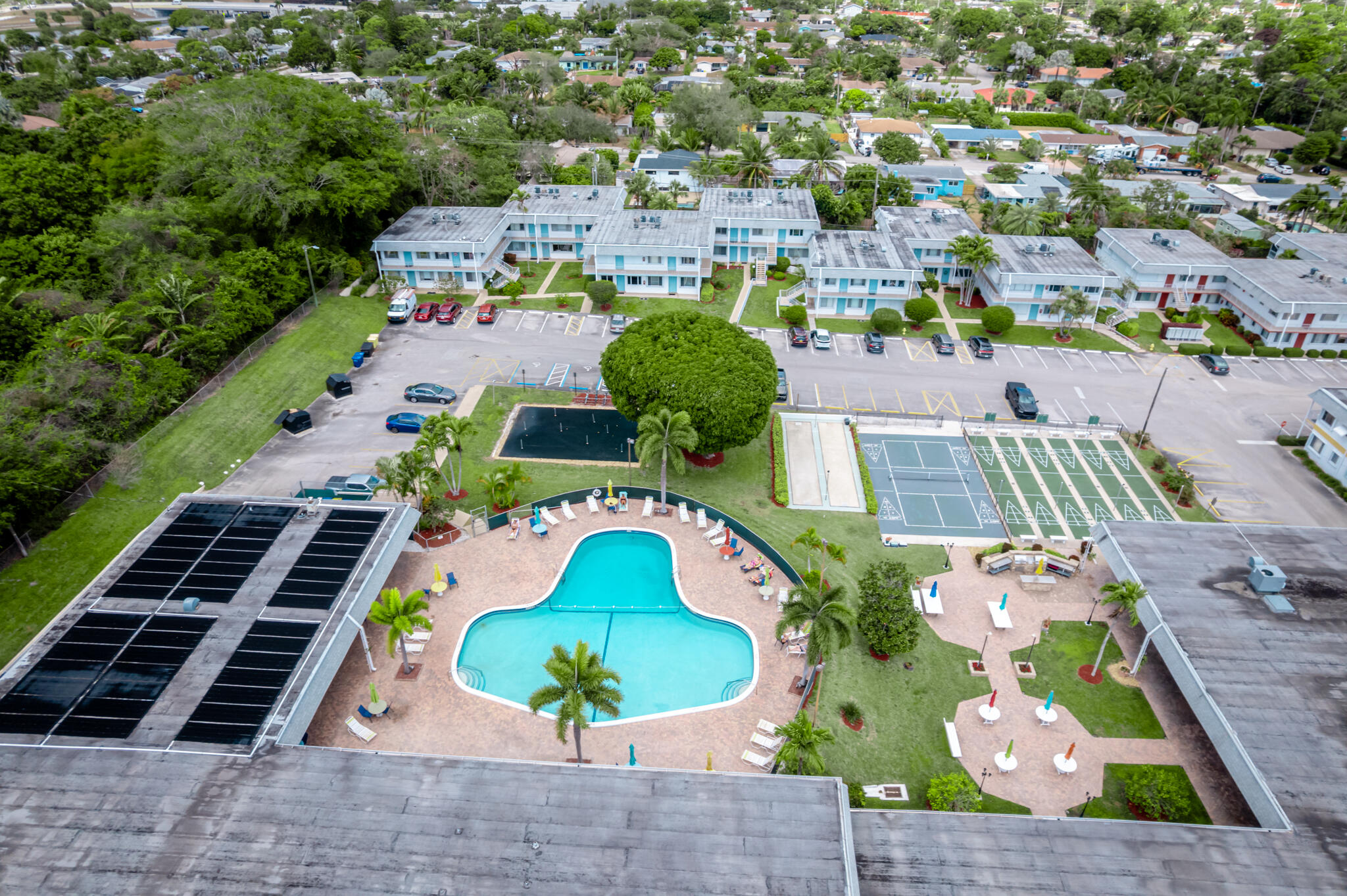 MURRY HILLS APT BLDG CONDO - Residential