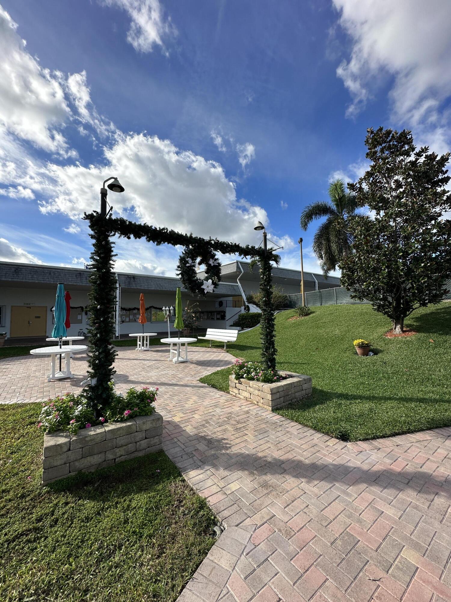 MURRY HILLS APT BLDG CONDO - Residential