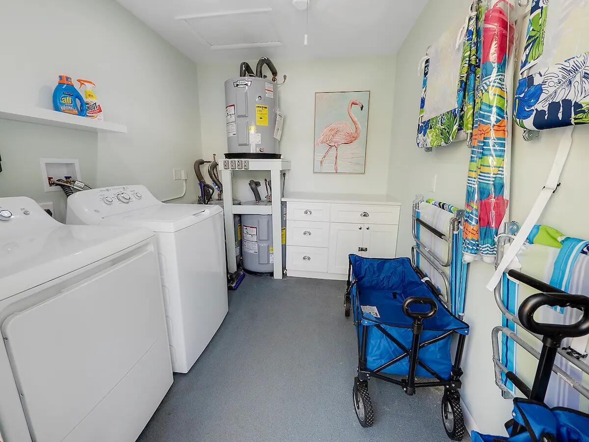 PALM BEACH SHORES - Residential Income