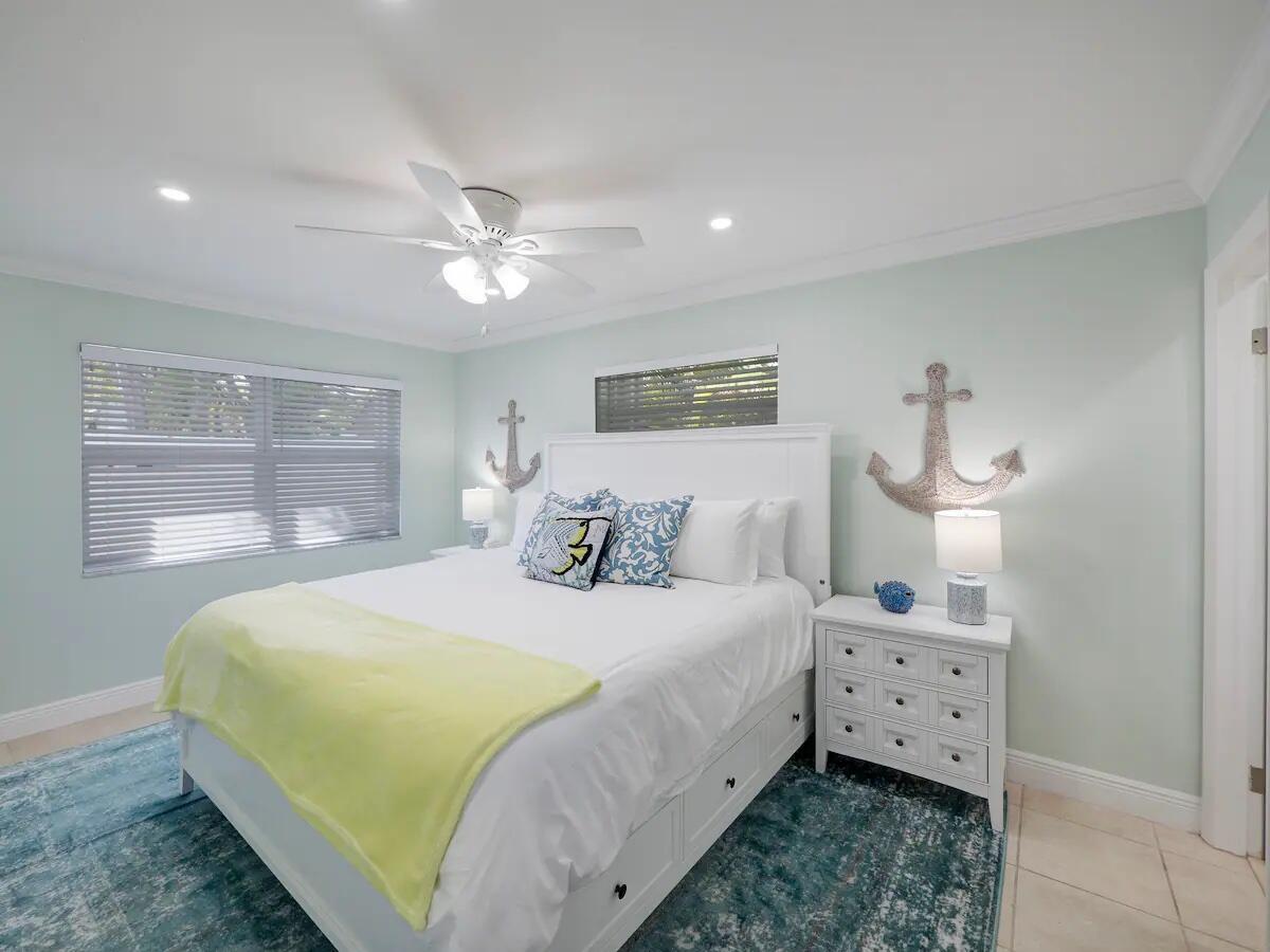 PALM BEACH SHORES - Residential Income