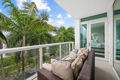 Tiny photo for 45 HENDRICKS Isle #402, Fort Lauderdale, FL 33301 (MLS # B26088182)