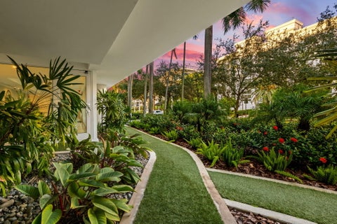 Tiny photo for 45 HENDRICKS Isle #402, Fort Lauderdale, FL 33301 (MLS # B26088182)