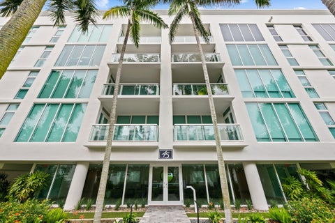 Tiny photo for 45 HENDRICKS Isle #402, Fort Lauderdale, FL 33301 (MLS # B26088182)