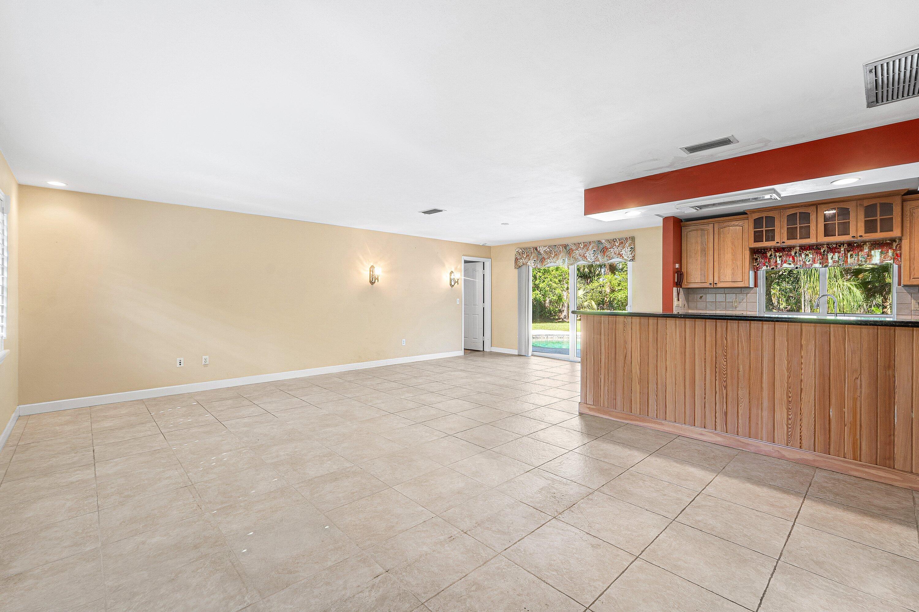 8645 Square Lake Drive