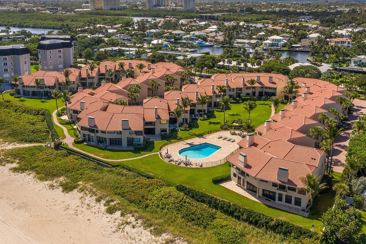 6711 N Ocean Boulevard 5