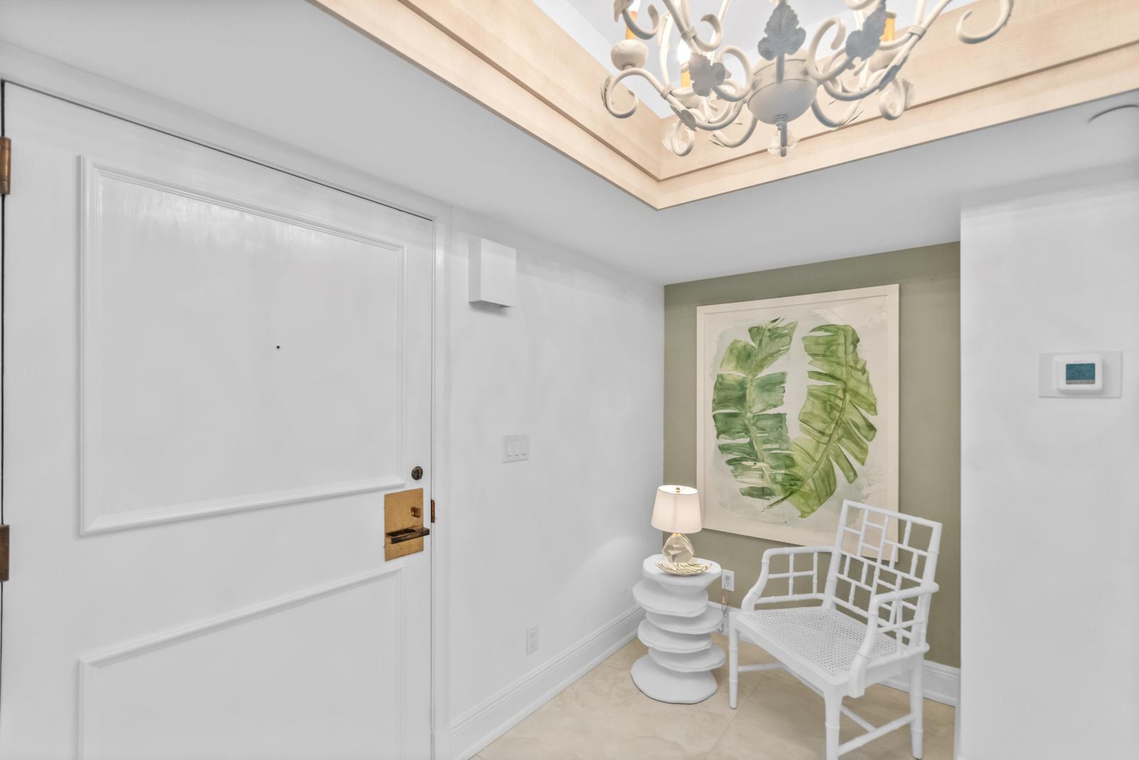 OLD PORT COVE LAKE POINT - Residential