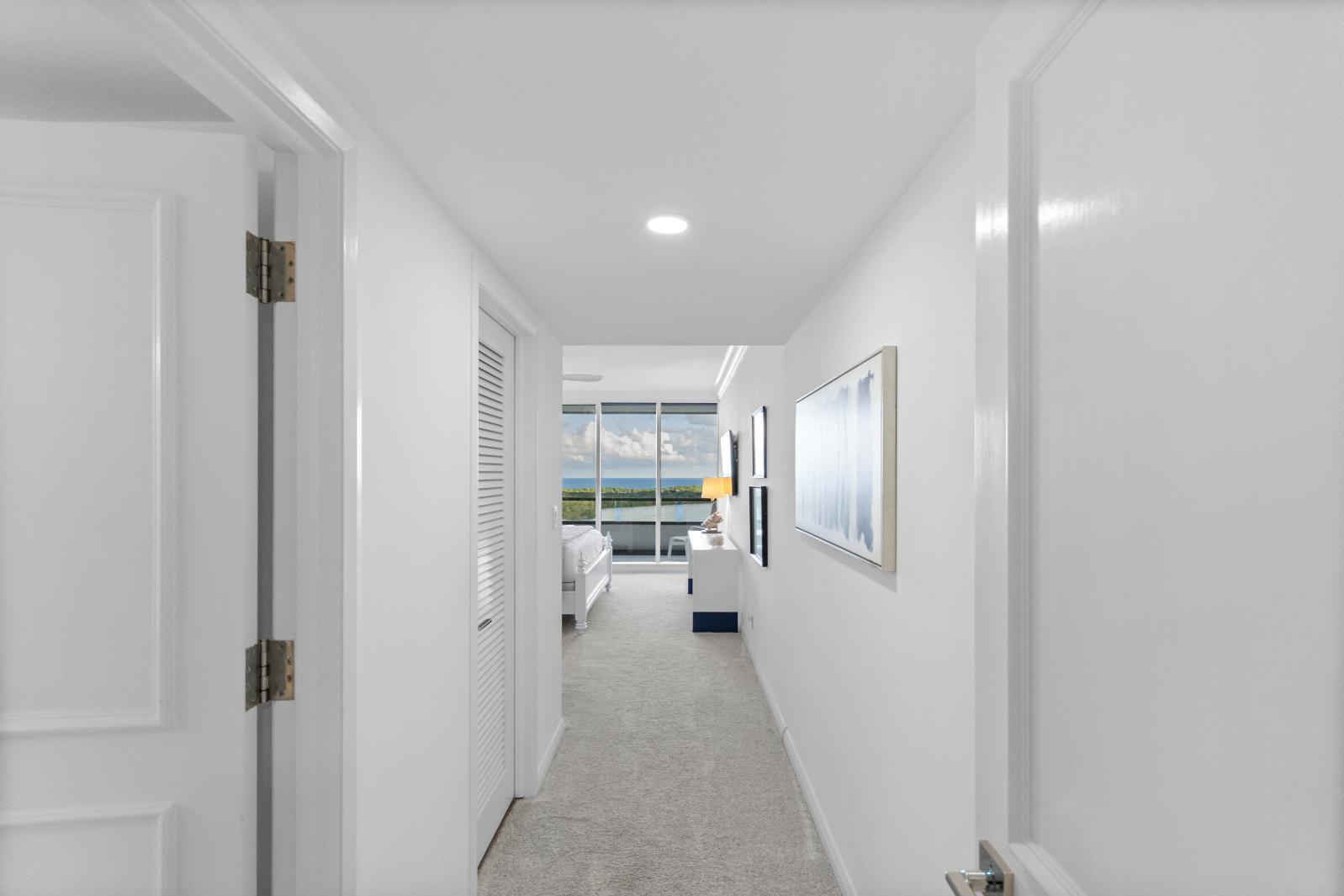 OLD PORT COVE LAKE POINT - Residential