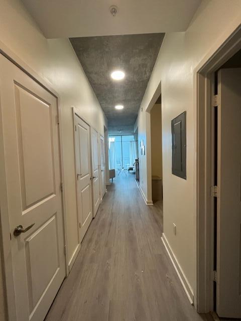 Trendy loft style condo. High ceilings, granite counters, maple cabinets,stainless steel appliances, open and airy. Close to the fun of City Place, the culture of the Kravis Center, and the vibe of Palm Beach. Roof top pool, fitness, and clubhouse. Outstanding amenities in a first class building. Must see, wont last!