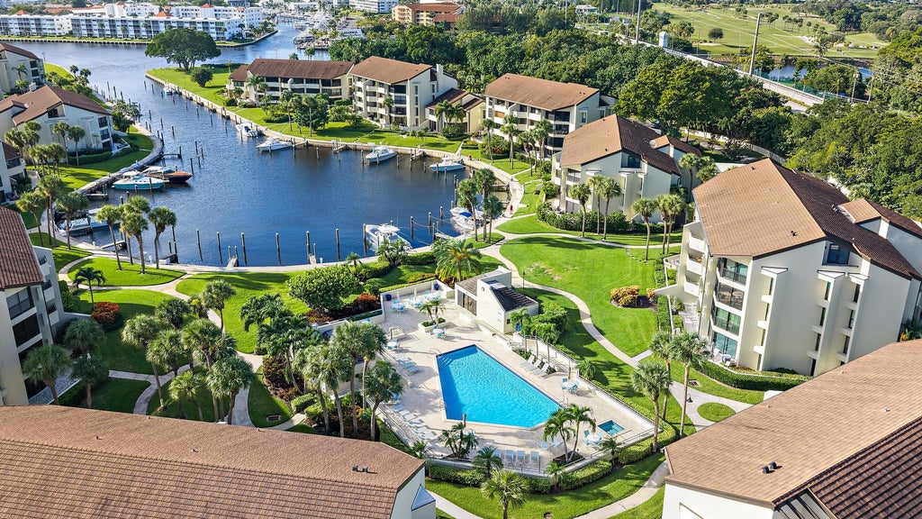 Photo of 1124 MARINE Way W #D2R, North Palm Beach, FL 33408 (MLS # B26092039)