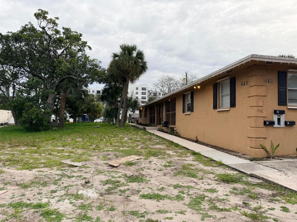 Photo of 612 4th Street, West Palm Beach, FL 33401 (MLS # B26034865)