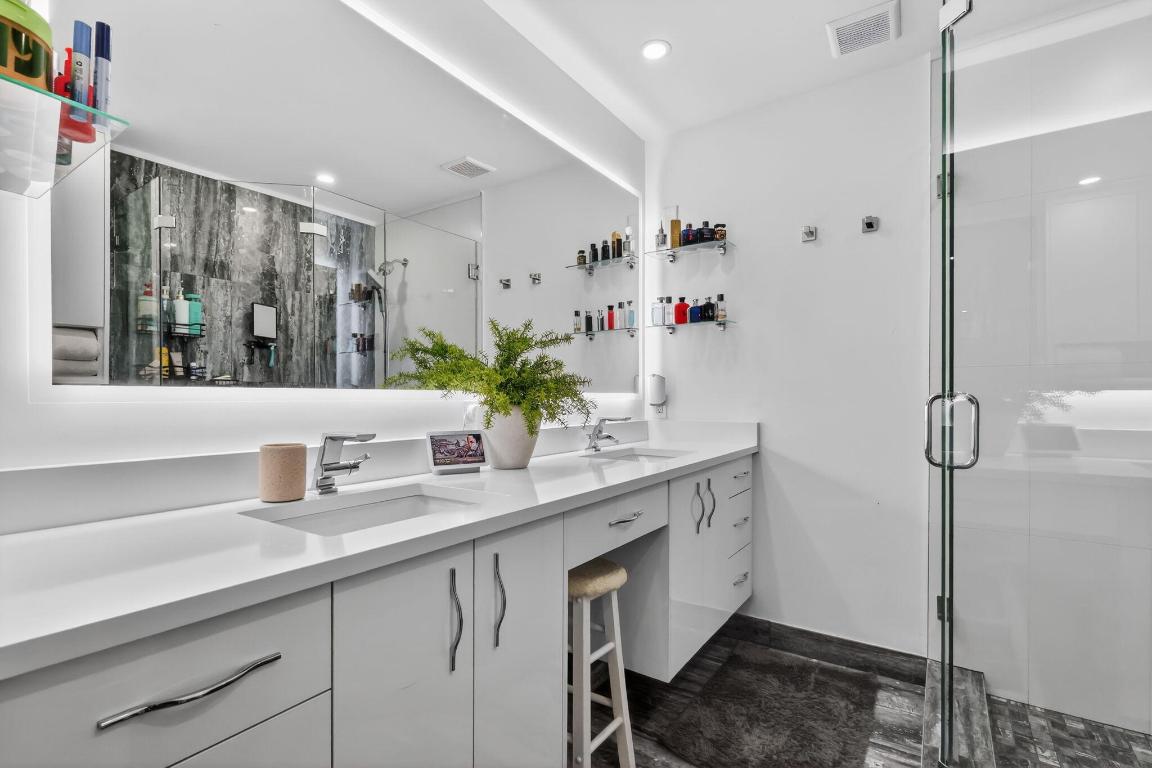 KOKOMO KEY - Residential