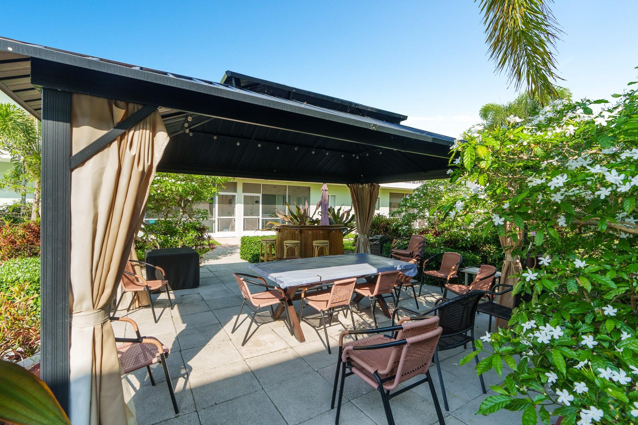 2100 NE 38th Street 243
