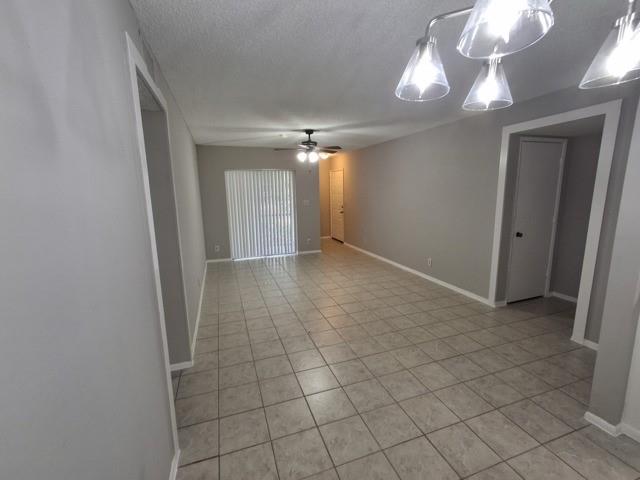 701 Gardens Dr 102