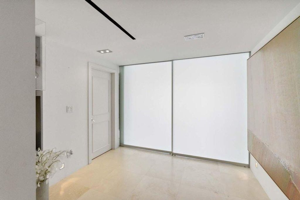 Photo of 100 Lakeshore Drive #2055, North Palm Beach, FL 33408 (MLS # R11065237)