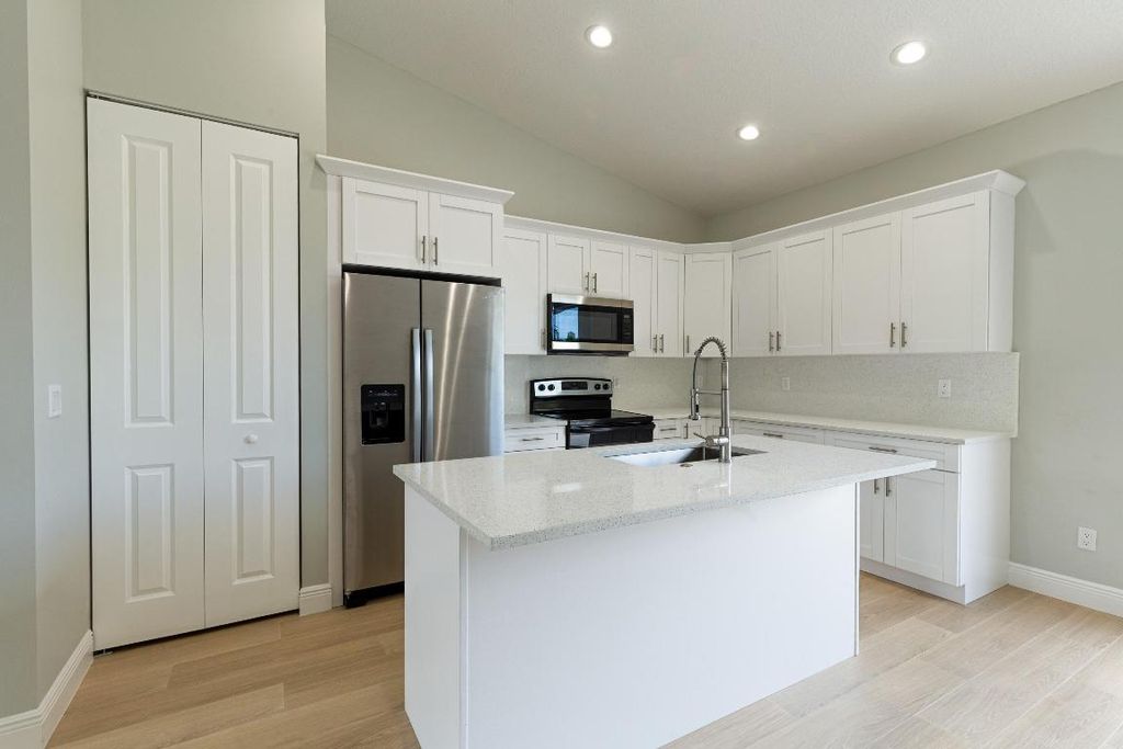 Photo of 4084 Linda Lane, Palm Springs, FL 33406 (MLS # R11133098)