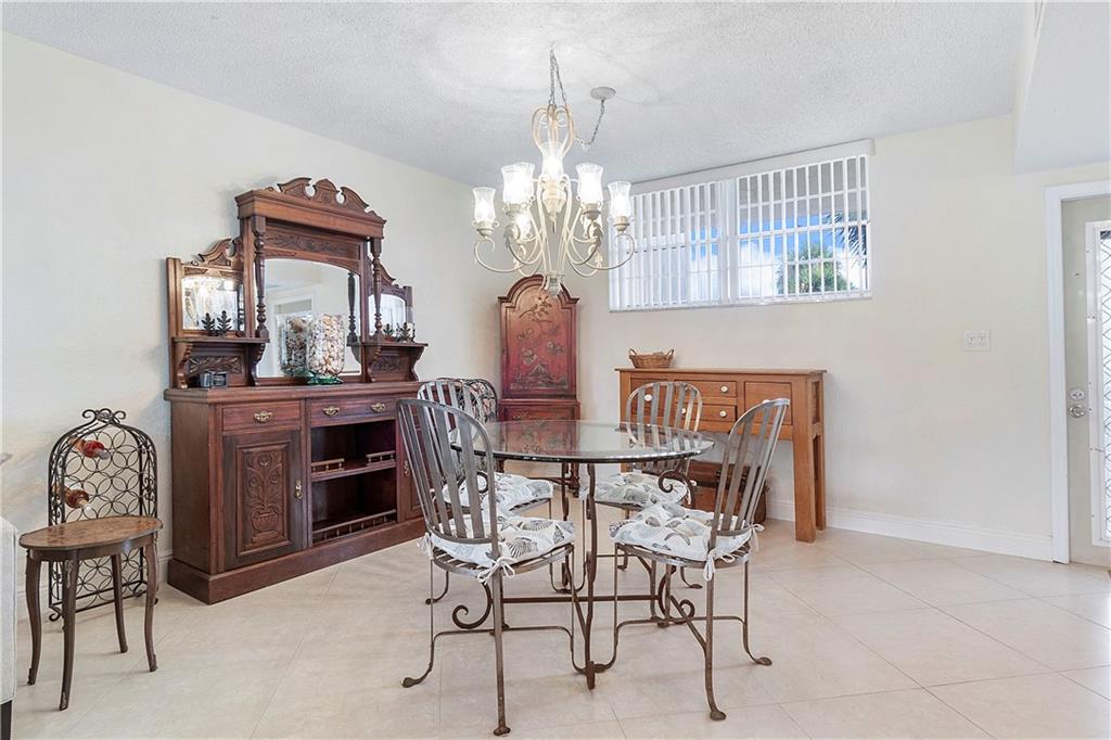 The Palms of Deer Creek - Residential