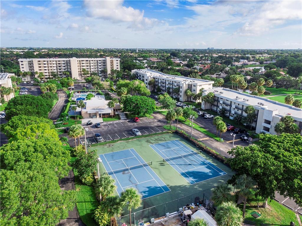 The Palms of Deer Creek - Residential