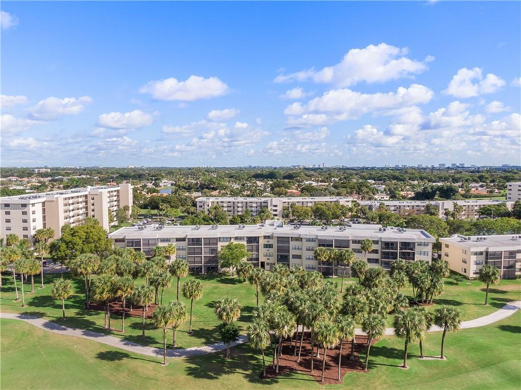 The Palms of Deer Creek - Residential