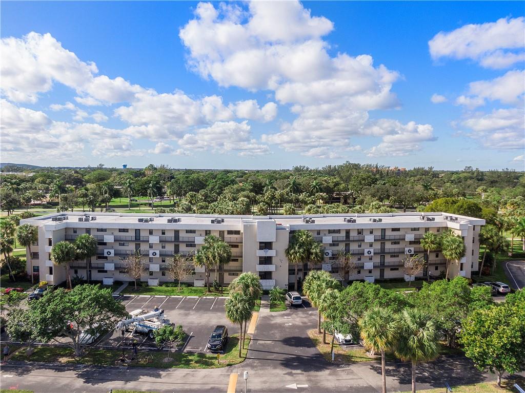 The Palms of Deer Creek - Residential