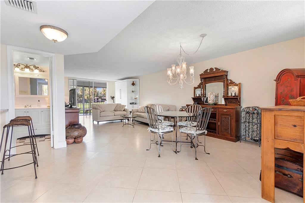 The Palms of Deer Creek - Residential