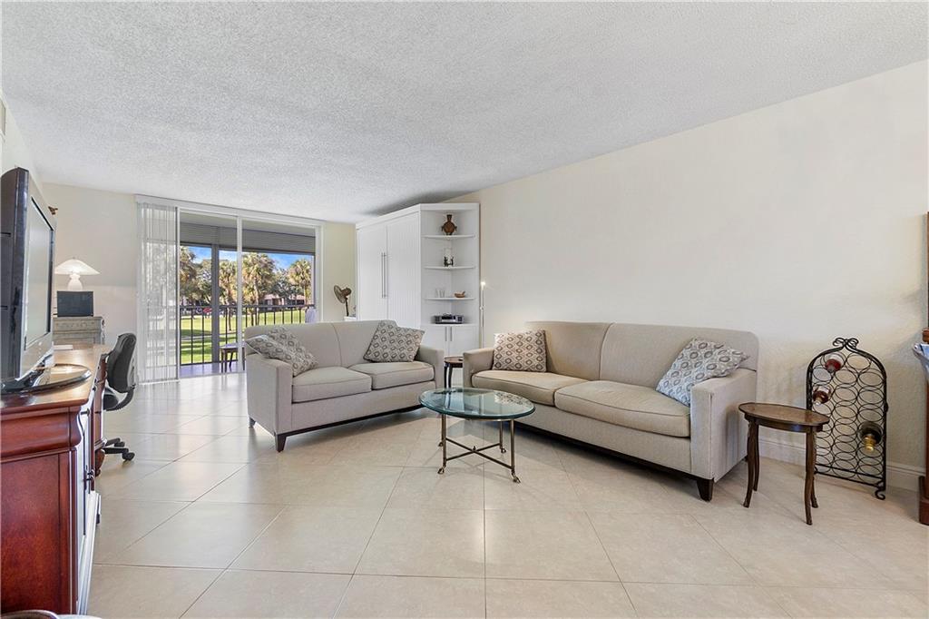 The Palms of Deer Creek - Residential