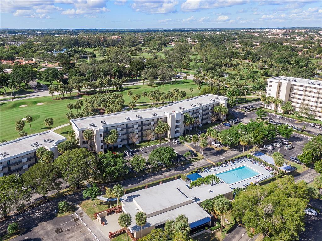 The Palms of Deer Creek - Residential