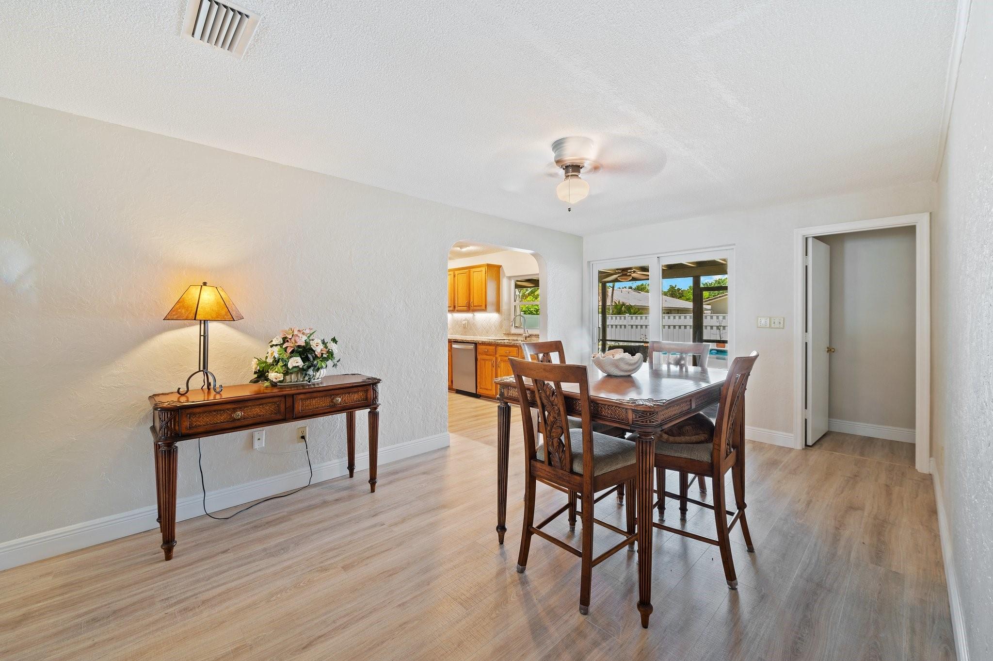 RAMBLEWOOD - Residential