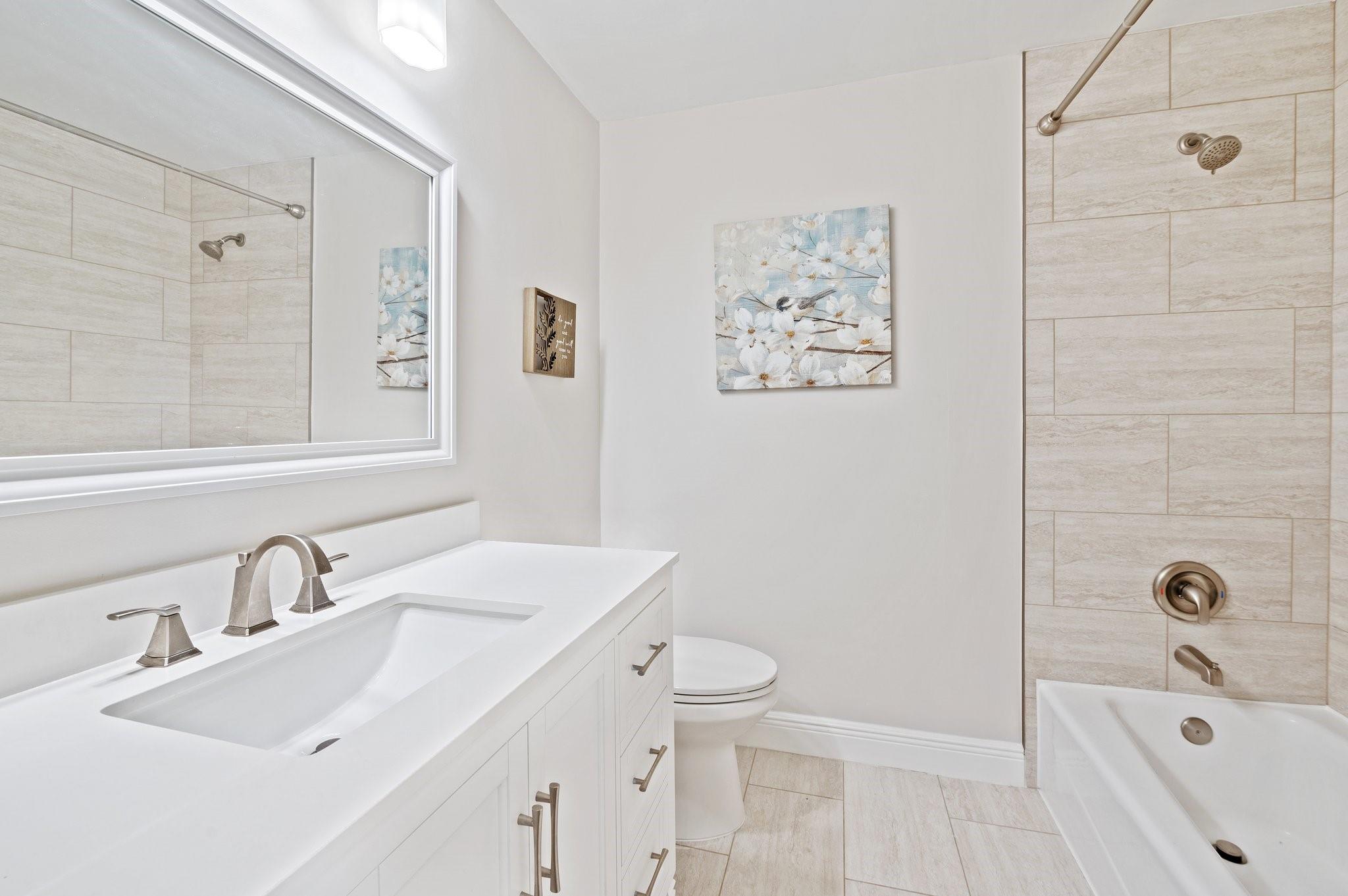 RAMBLEWOOD - Residential