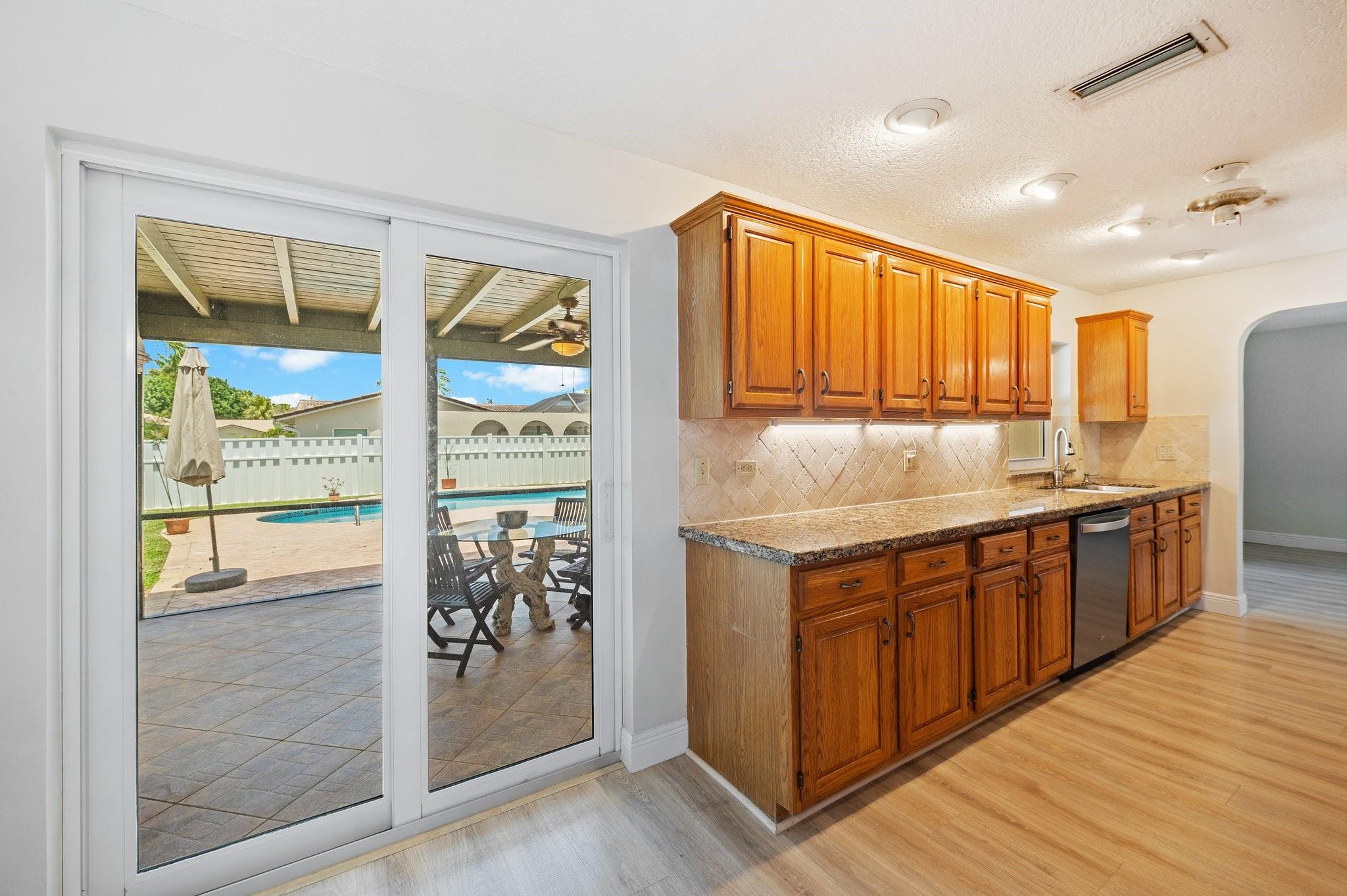 RAMBLEWOOD - Residential