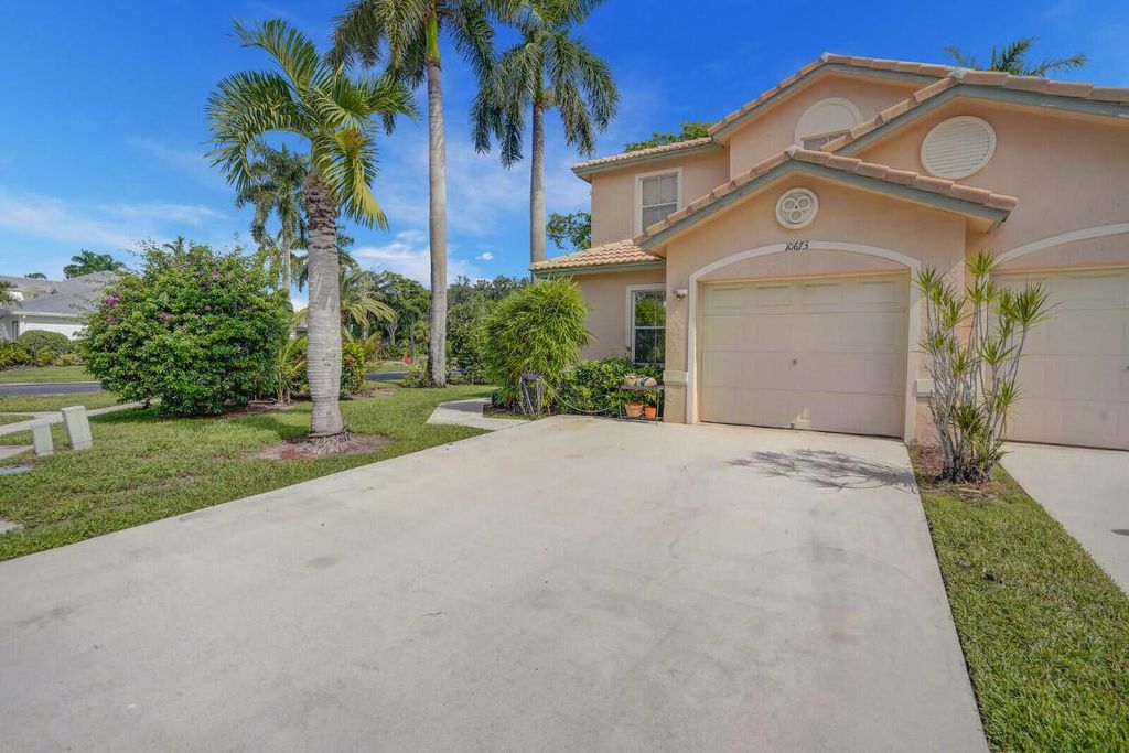 Photo of 10673 Pelican Drive, Wellington, FL 33414 (MLS # R11120884)