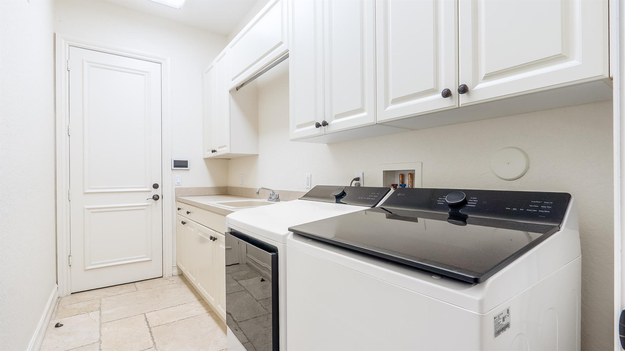 The Oaks - Residential