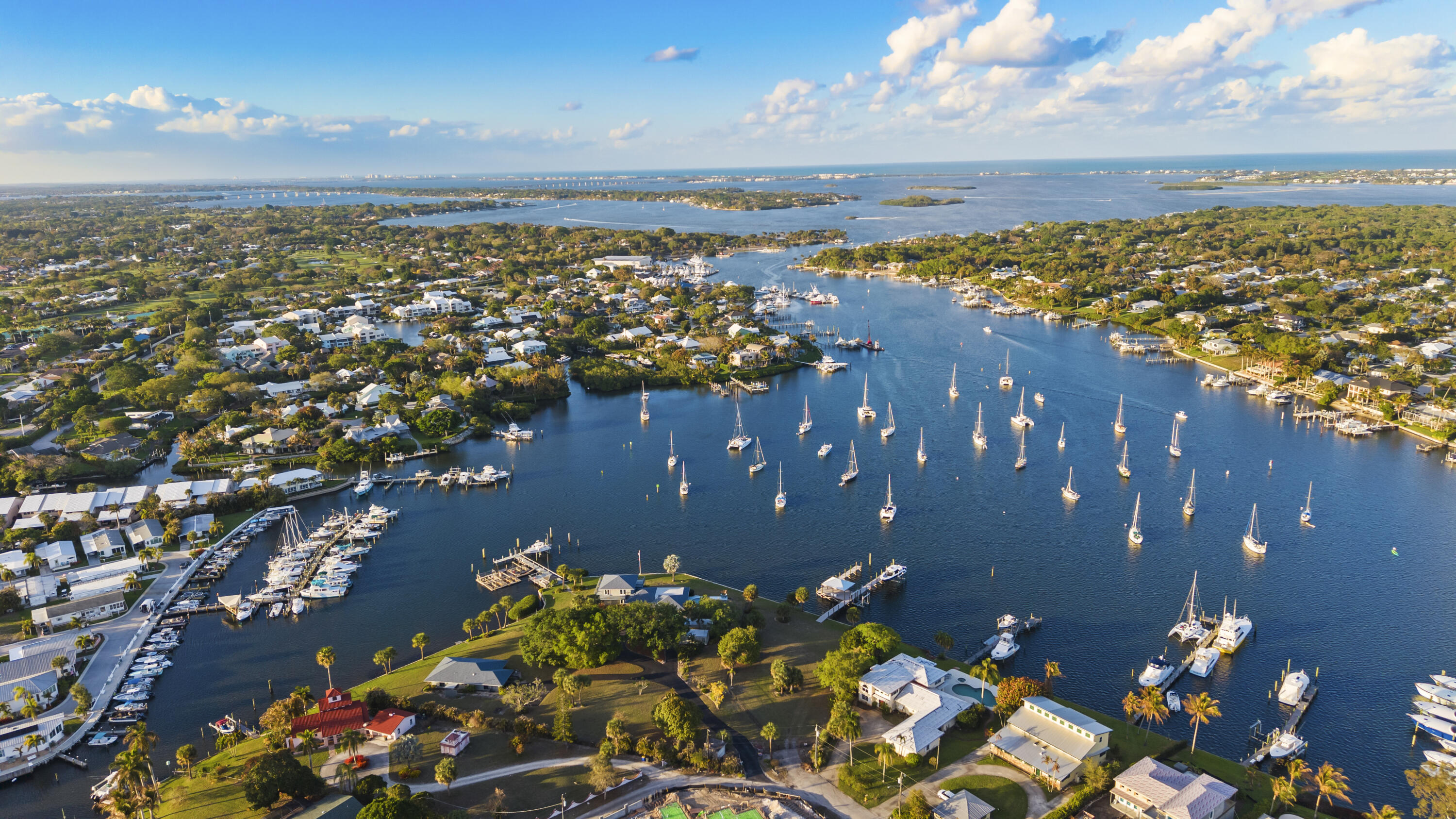 YACHT & COUNTRY CLUB OF STUART - Residential