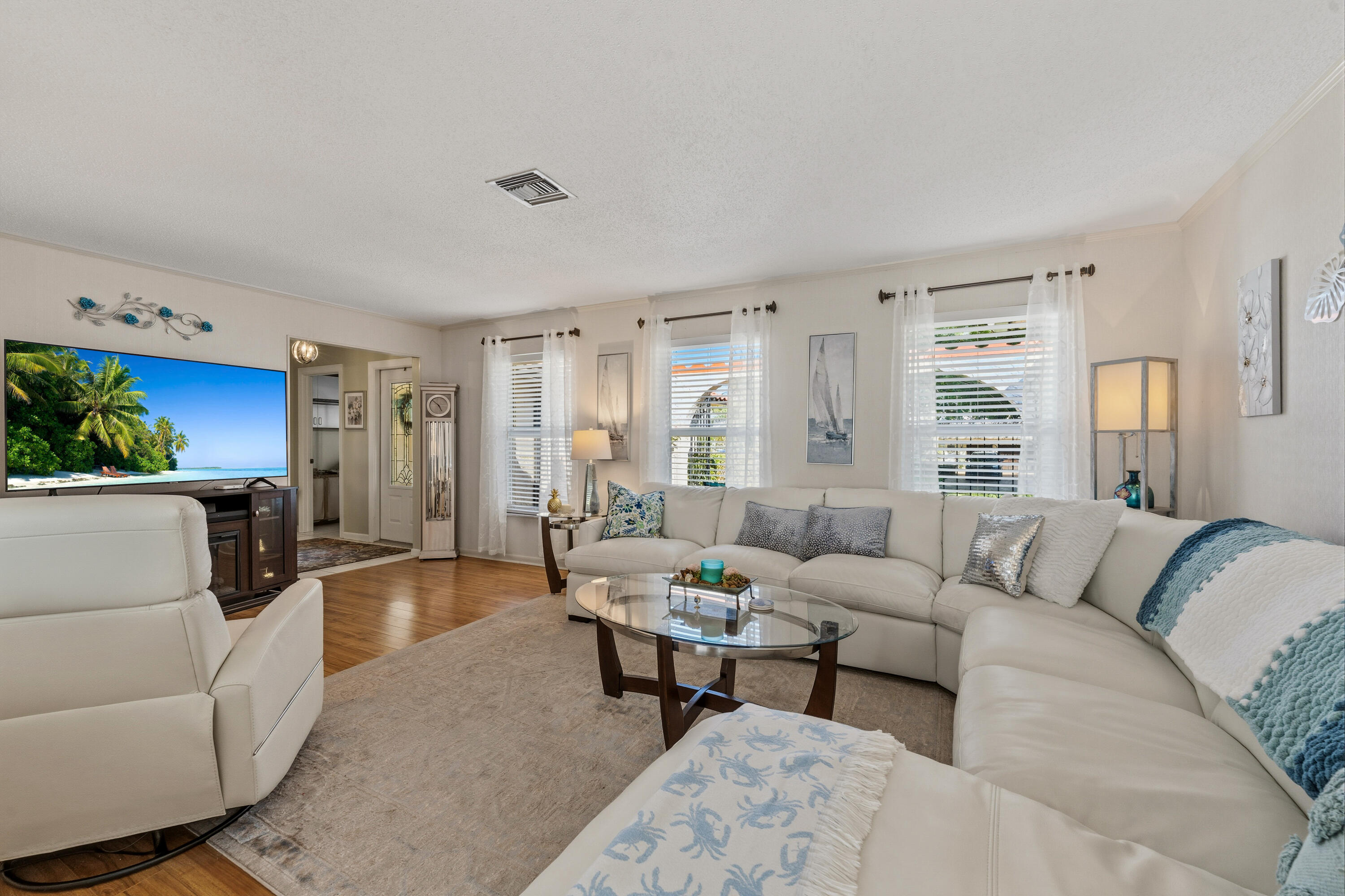 YACHT & COUNTRY CLUB OF STUART - Residential