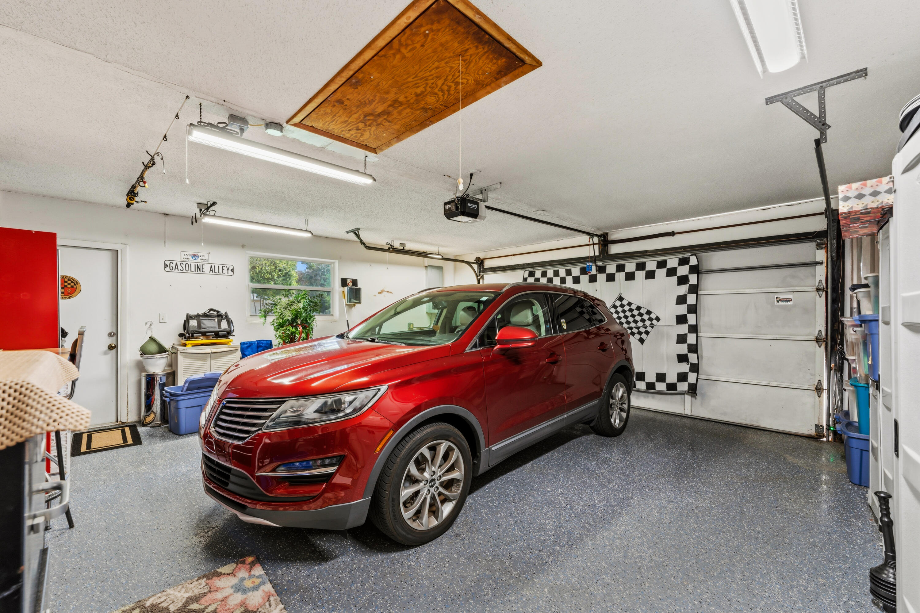 YACHT & COUNTRY CLUB OF STUART - Residential