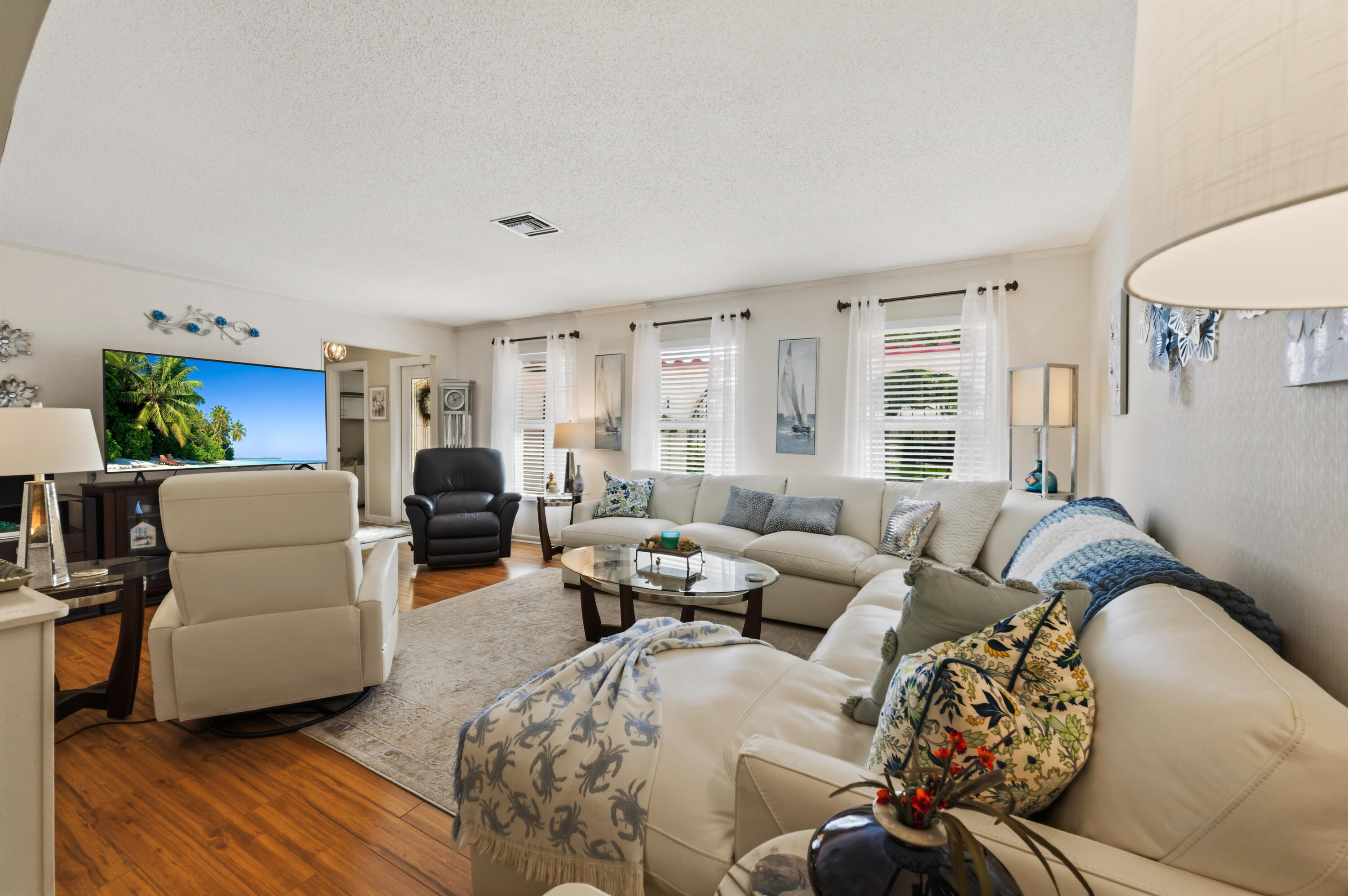 YACHT & COUNTRY CLUB OF STUART - Residential