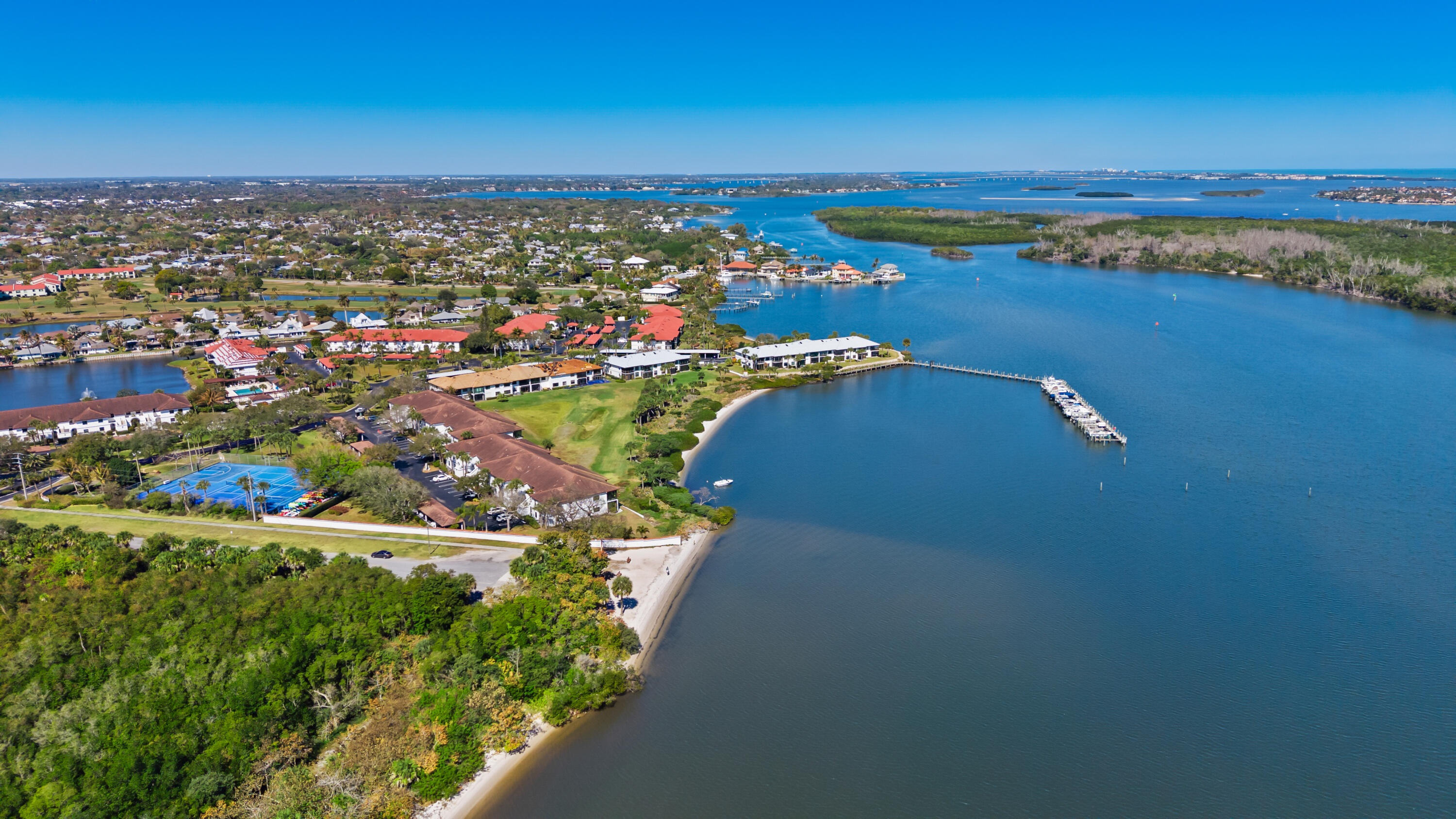 YACHT & COUNTRY CLUB OF STUART - Residential