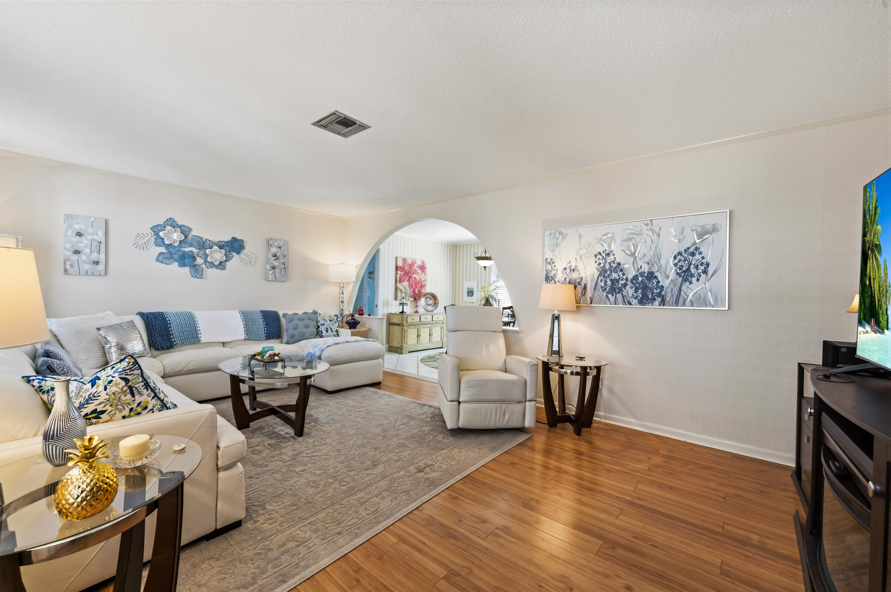 YACHT & COUNTRY CLUB OF STUART - Residential