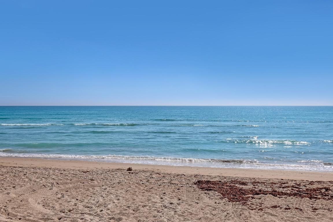 SAND DOLLAR VILLAS CONDOMINIUM B - Residential