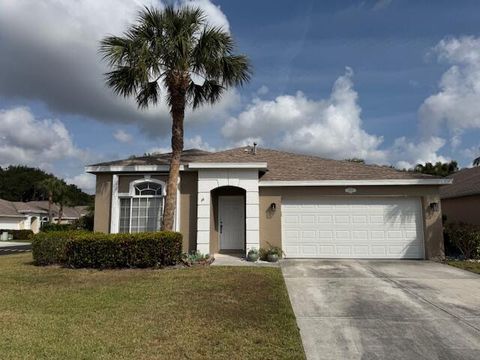 Photo of 2509 SE Springtree Place, Stuart, FL 34997 (MLS # R11167502)