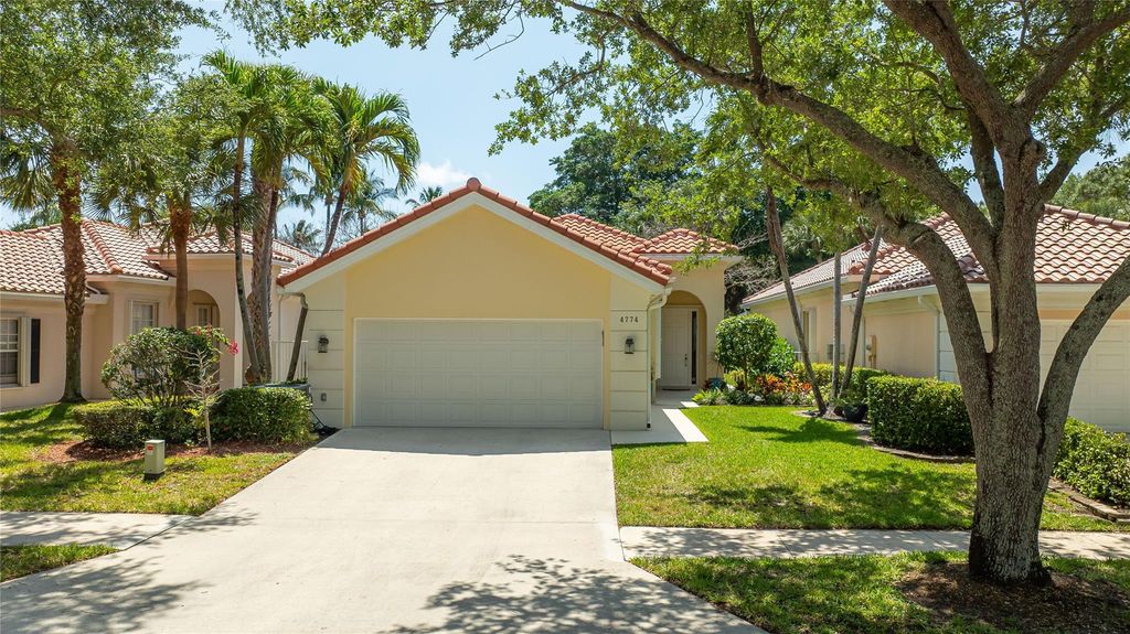 Photo of 4774 Valencia Drive, Delray Beach, FL 33445 (MLS # F10496992)