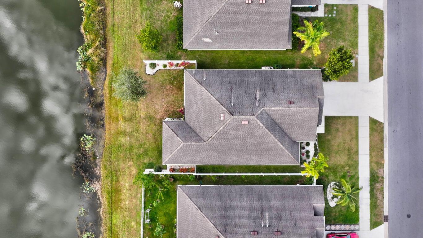 CELEBRATION POINTE - Residential