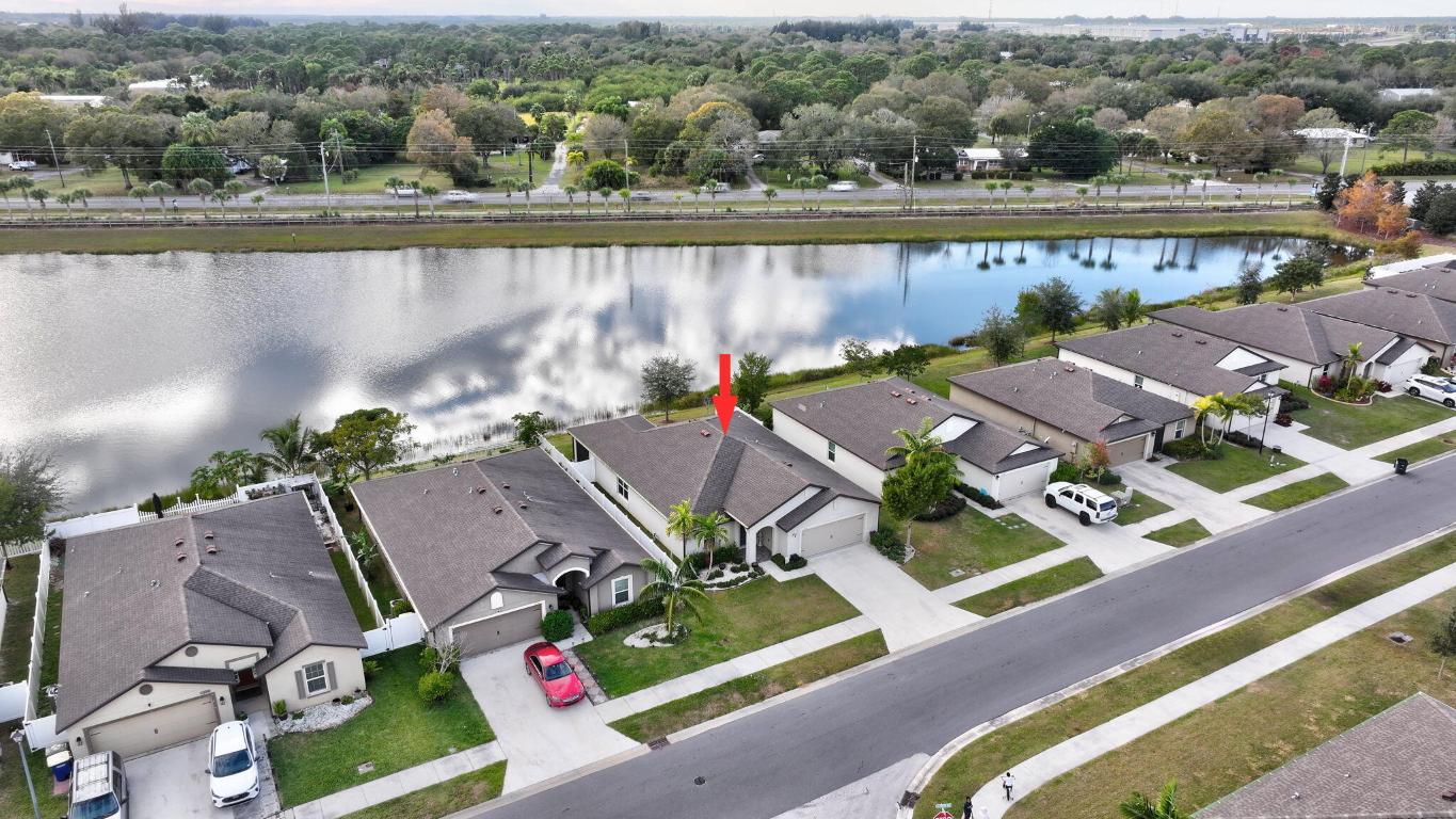 CELEBRATION POINTE - Residential