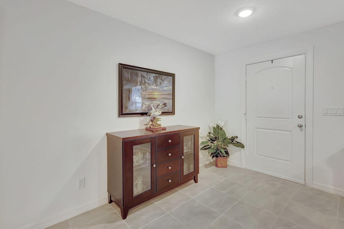 CELEBRATION POINTE - Residential