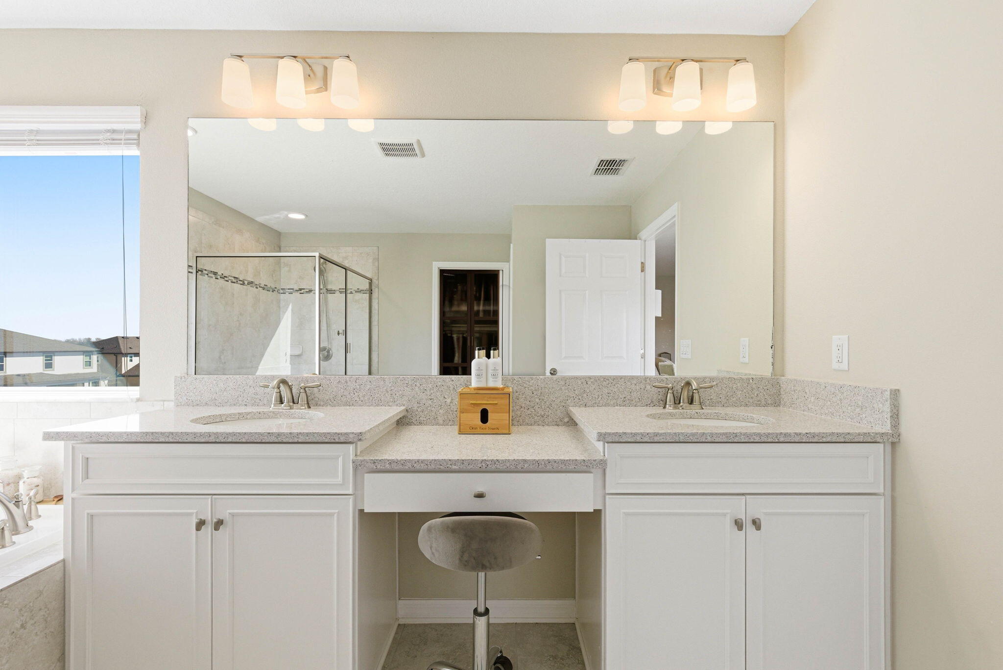 EPPERSON NORTH VILLAGE - Residential