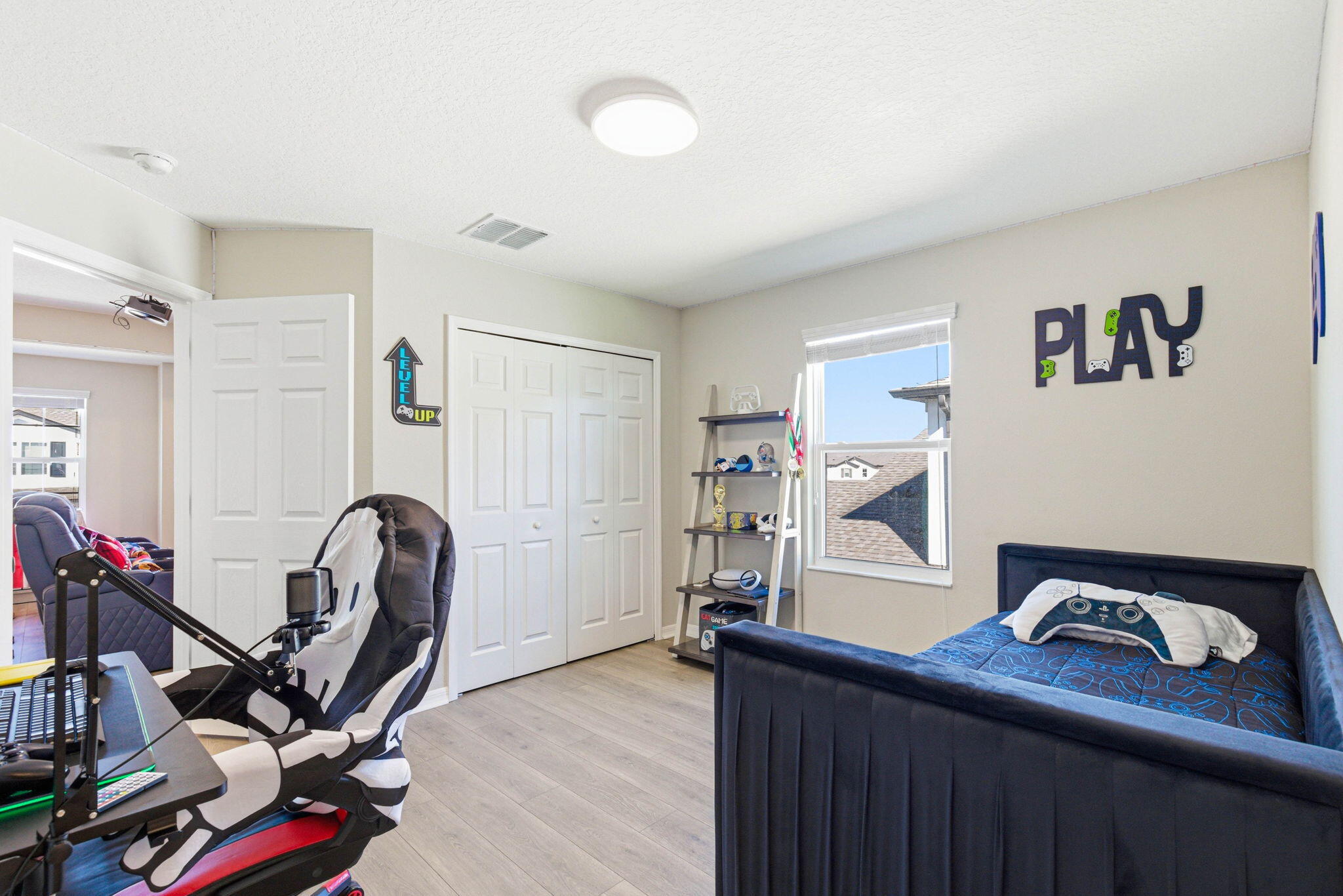 EPPERSON NORTH VILLAGE - Residential