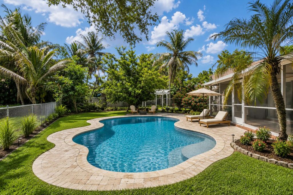 Photo of 3930 NW 79th Way, Davie, FL 33024 (MLS # B26050721)
