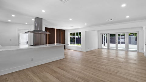Tiny photo for 4000 NE 22ND Avenue, Lighthouse Point, FL 33064 (MLS # B26071519)